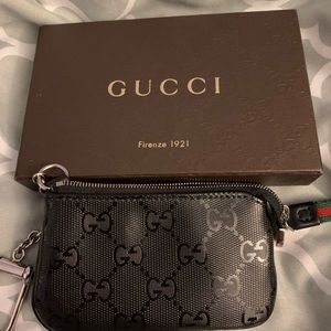 GUCCI KEY POUCH BLACK